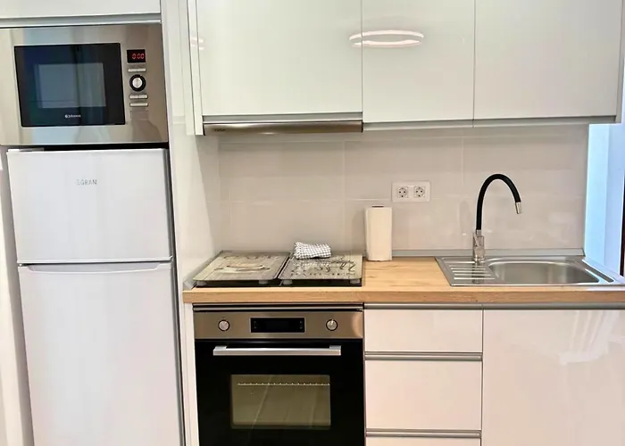 Milu פלאייה דל אינגלז